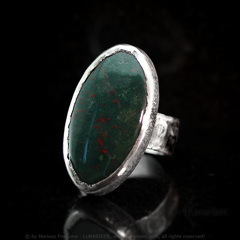 Handcrafted Rustic Sterling Silver Classic Antique Vintage Brutalist Style Natural Bloodstone Hammered Gothic Statement Unique Ring