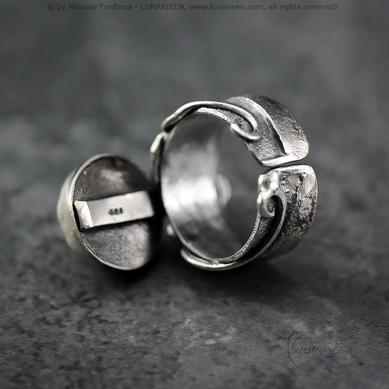 Handcrafted Sterling Silver Ring with Labradorite Artisan Textured Modern Jewelry Gothic Witchy Hammered Trendy Unique Statement Ring