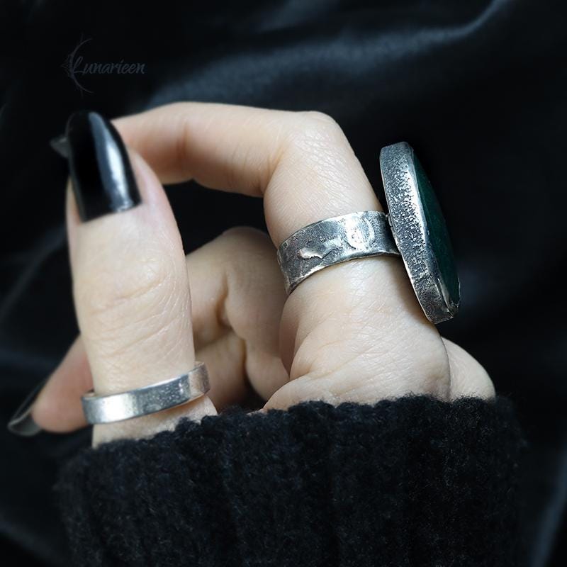 Handcrafted Rustic Sterling Silver Classic Antique Vintage Brutalist Style Natural Bloodstone Hammered Gothic Statement Unique Ring