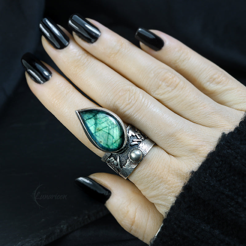 Handcrafted Sterling Silver Rustic Green Blue Labradorite Artisan Jewelry Brutalist Gothic Metalsmith Hammered Unique Ring