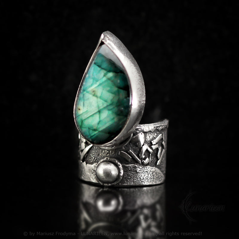 Handcrafted Sterling Silver Rustic Green Blue Labradorite Artisan Jewelry Brutalist Gothic Metalsmith Hammered Unique Ring