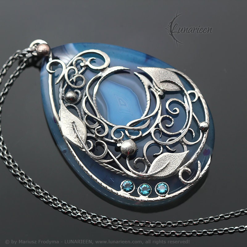 Sterling Silver necklace crescent moon wire wrap Agate and Zirconia jewellery jewelry gothic floral filigree unique Victortian style pendant