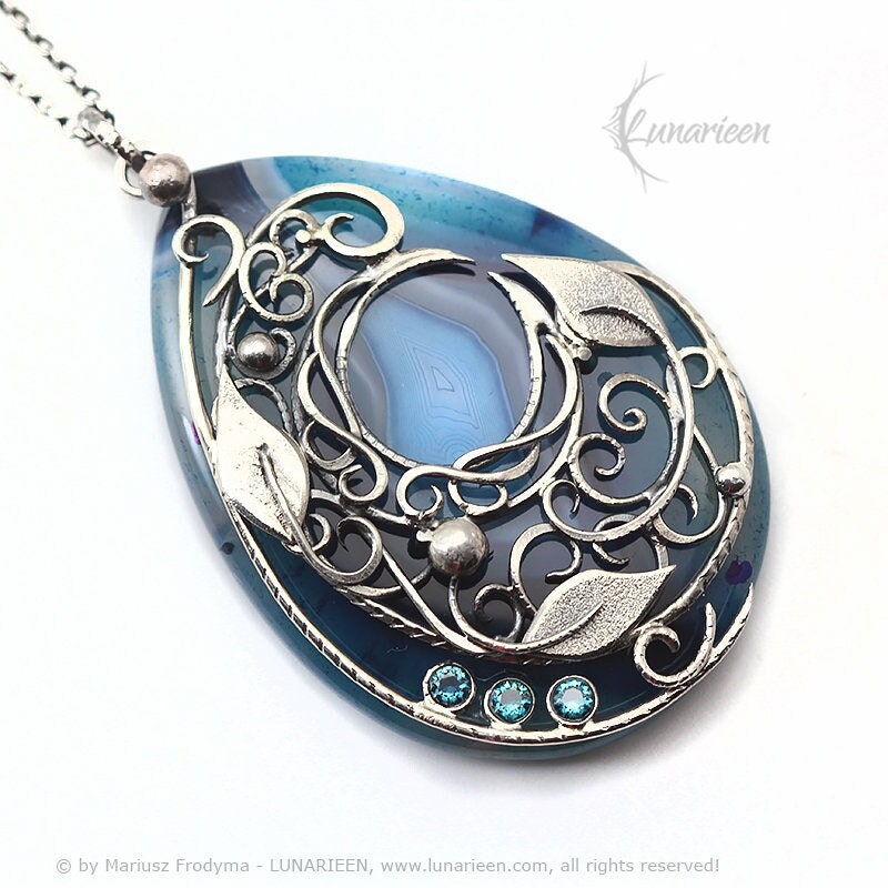 Sterling Silver necklace crescent moon wire wrap Agate and Zirconia jewellery jewelry gothic floral filigree unique Victortian style pendant