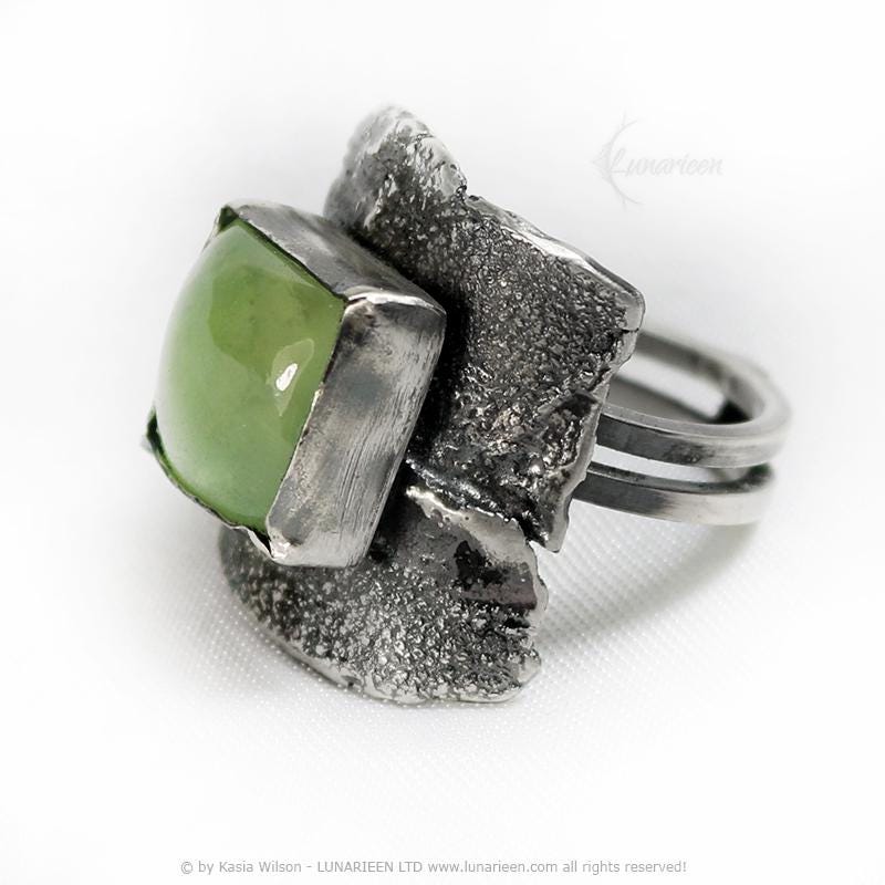 Handcrafted Brutalist Ring Rustic Textured Modern Prehnite Artisan Jewelry Oxidized Silver Gothic Cocktail Hammered Trendy Unique Ring