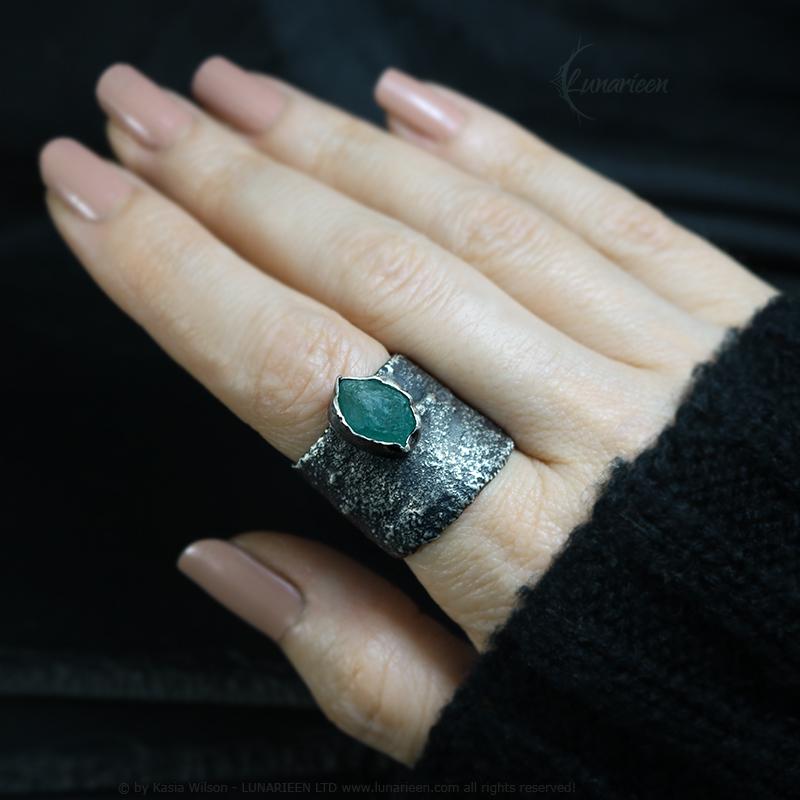 Handcrafted Brutalist Rustic Ring Textured Modern Rough Raw Apatite Artisan Jewelry Oxidized Sterling Silver Gothic Trendy Unique Ring