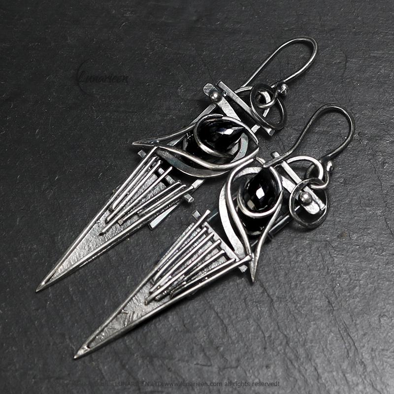 Handcrafted Rustic Brutalist Earrings Textured Modern Black Spinel Sterling Silver Gothic Trendy Jewelry Unique Gothic Witchy Gift for her