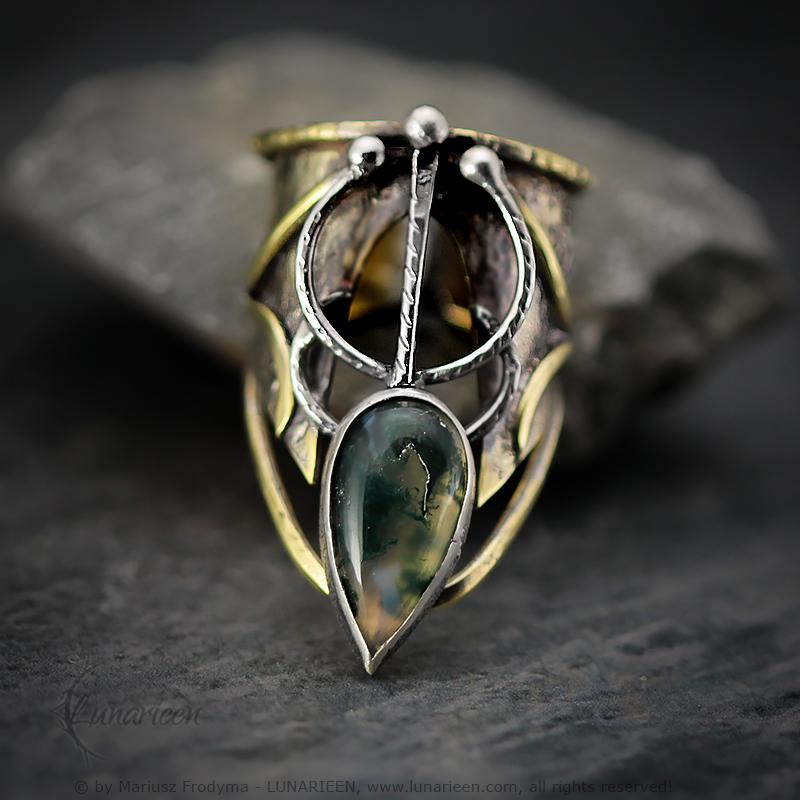 Handcrafted Rustic Brutalist Artisan Textured Modern Faceted Moss Agate Oxidized Silver Brass Gothic Hammered Trendy Jewelry Unique Ring